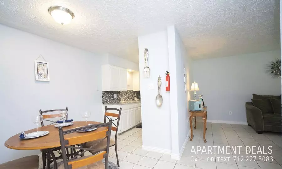 1206 Missouri Street, Baytown, TX 77520 photo 5