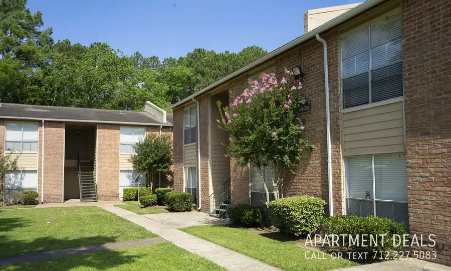 1706 Bob Smith Road, Baytown, TX 77521 photo 4