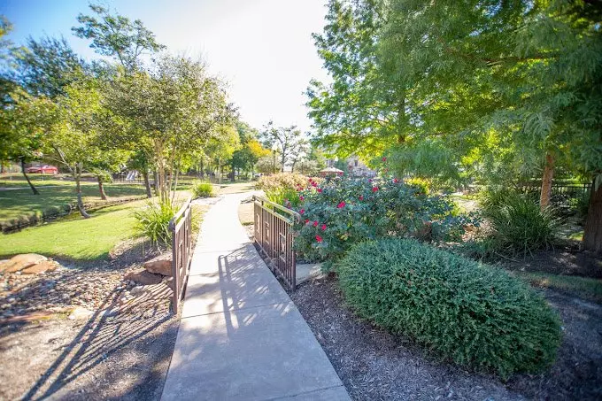 Watercrest at Bryan photo 4