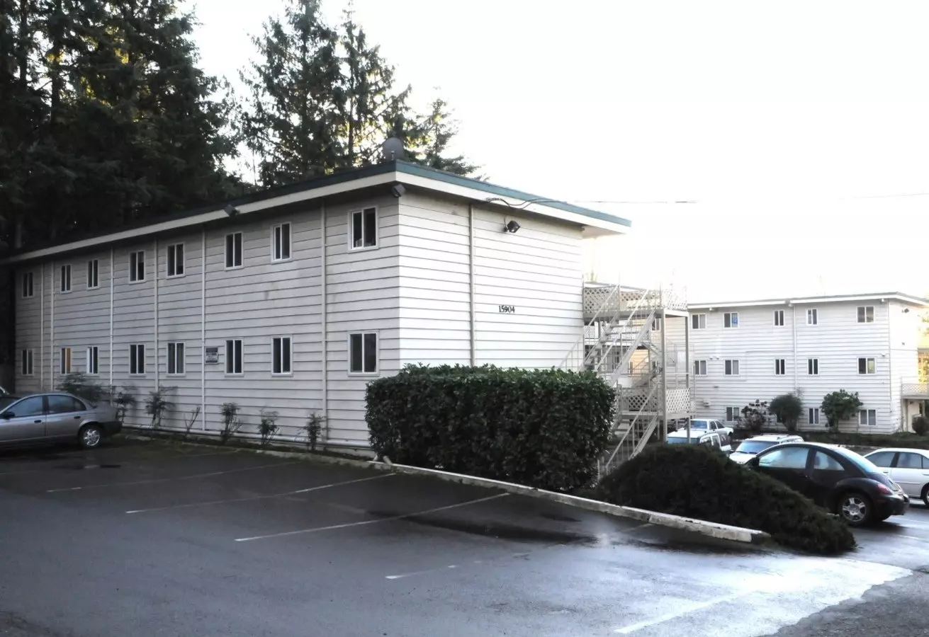 Alder Manor photo 4
