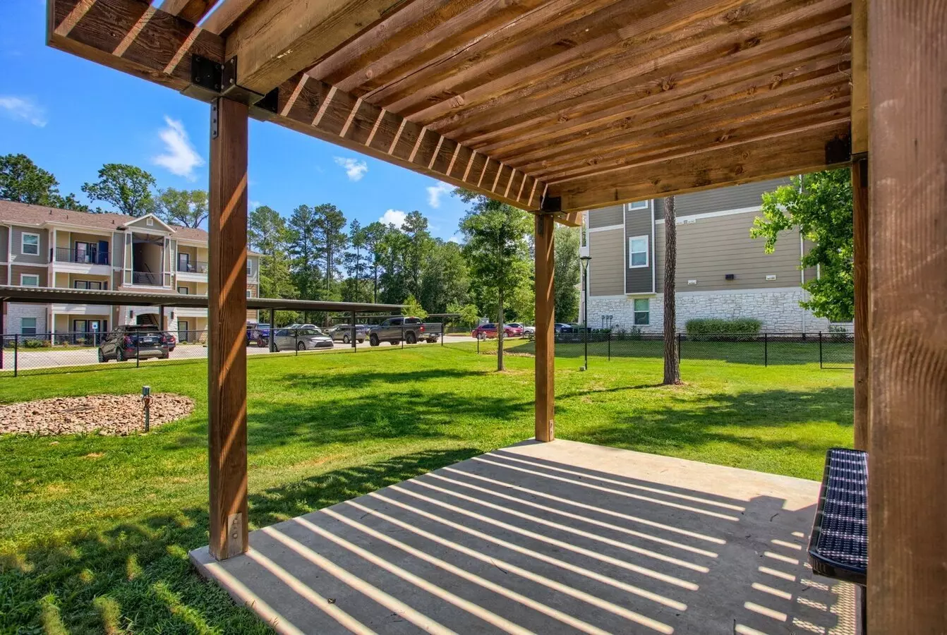 Urban Oaks at Conroe photo 3