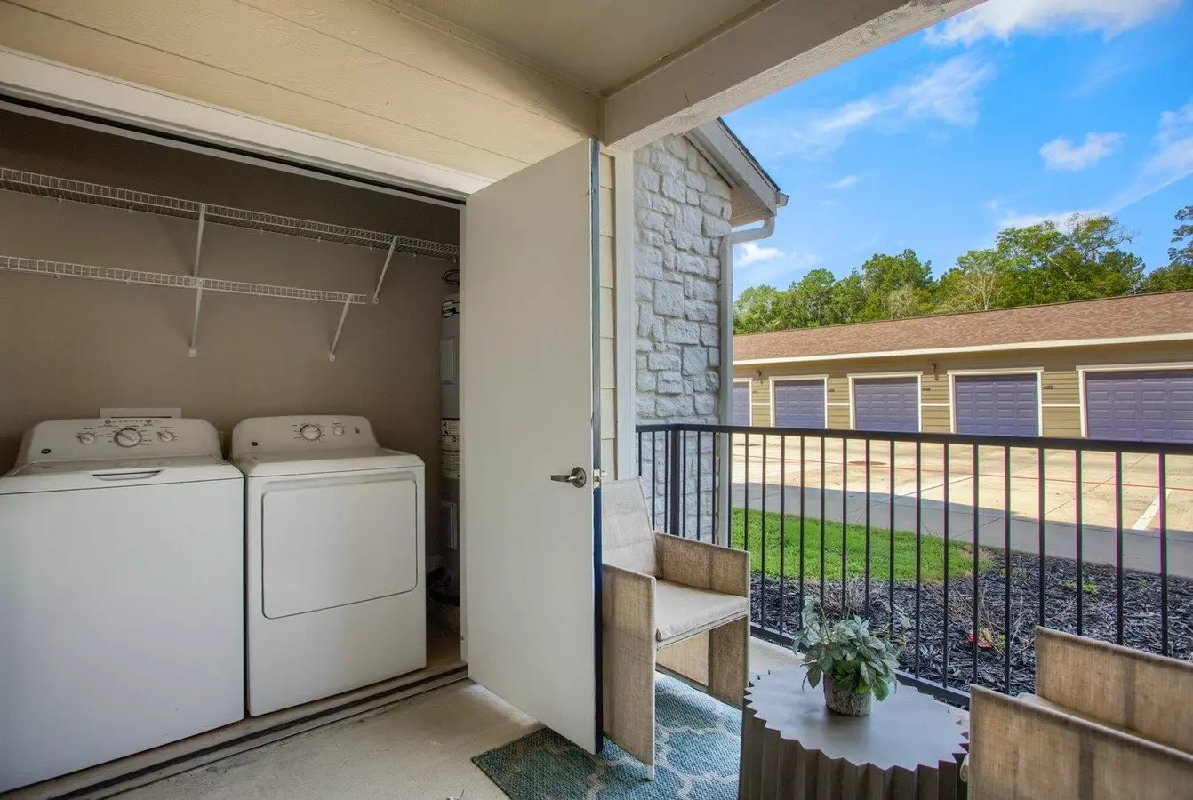 Urban Oaks at Conroe photo 2