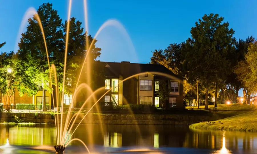 214 Nixon Street, Coppell, TX 75019 photo 2