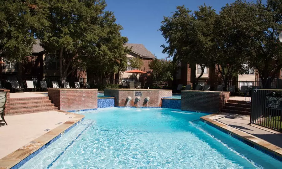 214 Nixon Street, Coppell, TX 75019 photo 4