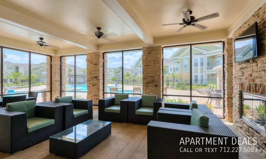 12521 Barker Cypress Road, Cypress, TX 77429 photo 3