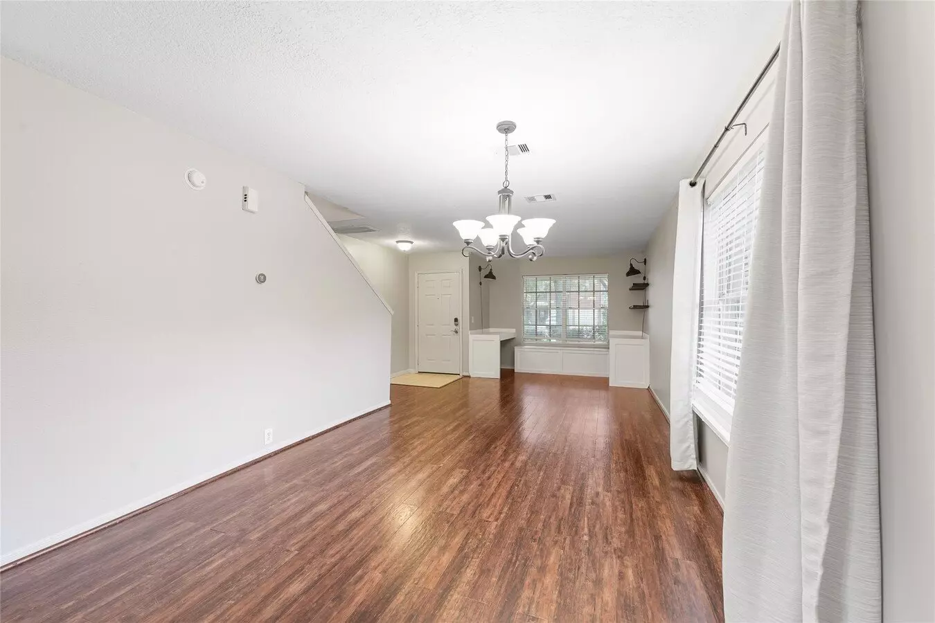 17502 South Summit Canyon Drive, Houston, TX 77095 photo 5