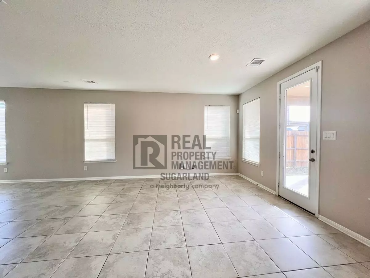 19815 Blushdawn Sierra Court, Cypress, TX 77433 photo 3