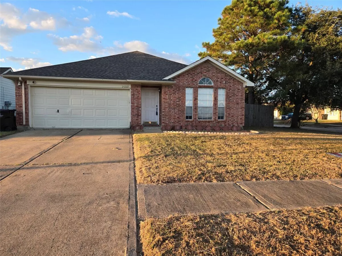 24202 Bar Kay Lane, Hockley, TX 77447 photo 3
