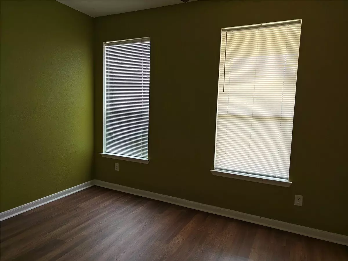 7915 Moss Springs Court, Cypress, TX 77433 photo 3