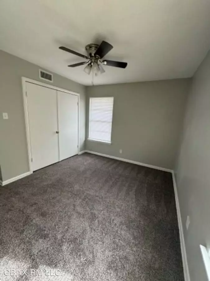 1324 Lonsdale Avenue, Dallas, TX 75217 photo 3