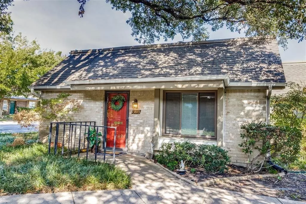 13853 Leinsper Green, Dallas, TX 75240 photo 3