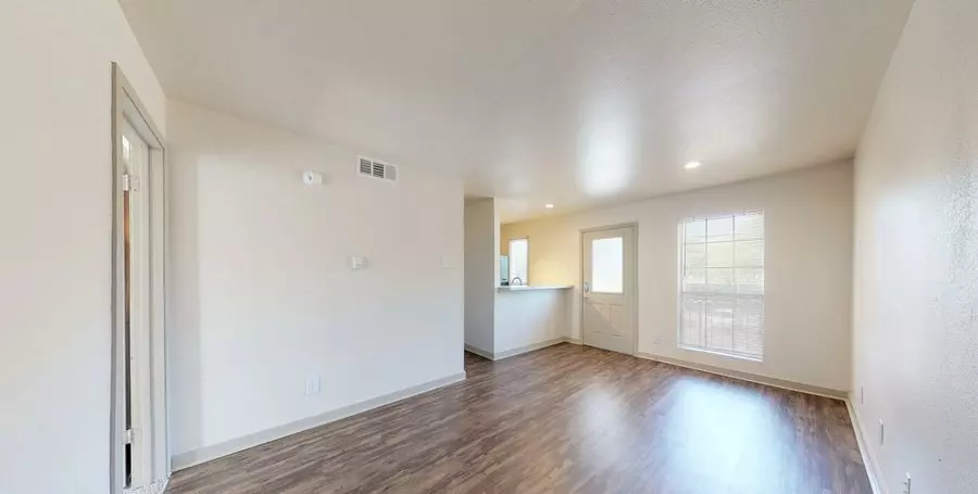1546 Chenault Street, Dallas, TX 75228 photo 5
