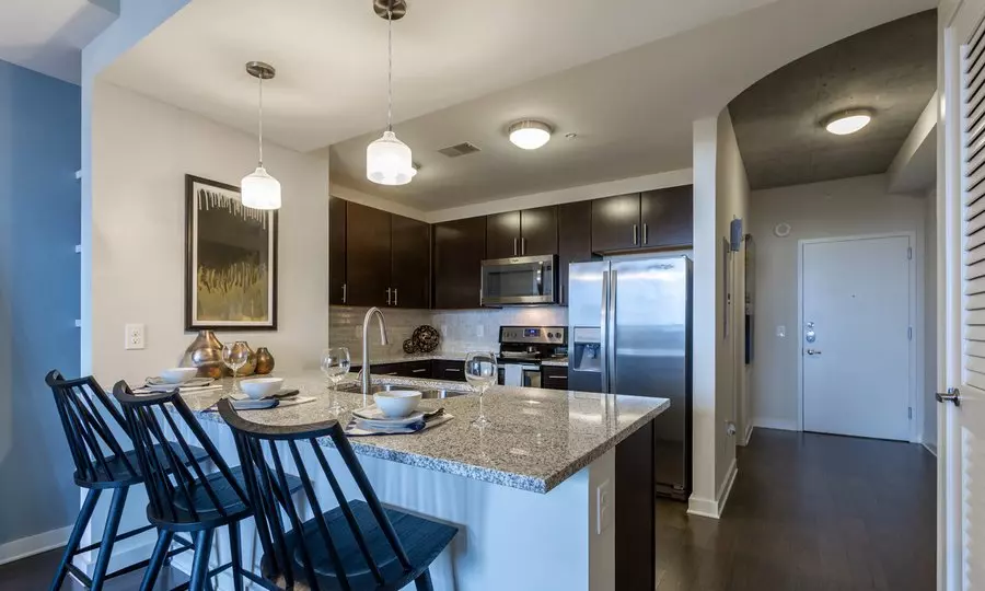 1617 Payne Street, Dallas, TX 75201 photo 2