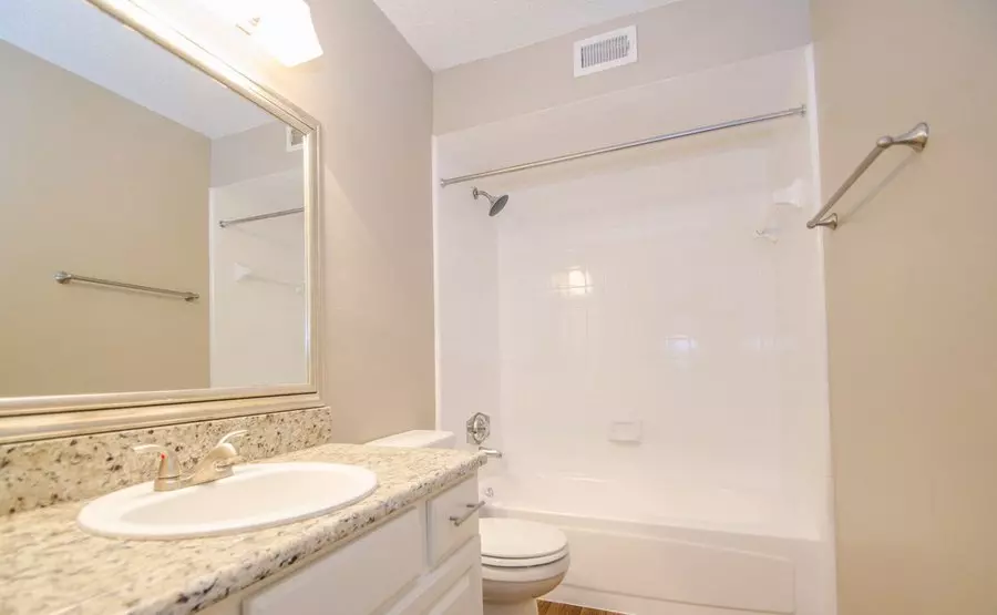 18955 Marsh Lane, Dallas, TX 75287 photo 2