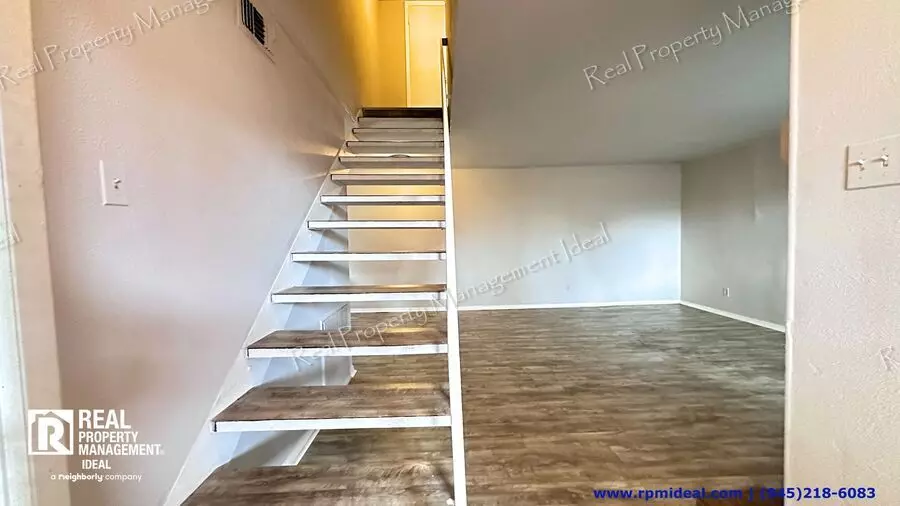 3045 Park Lane, Dallas, TX 75220 photo 3