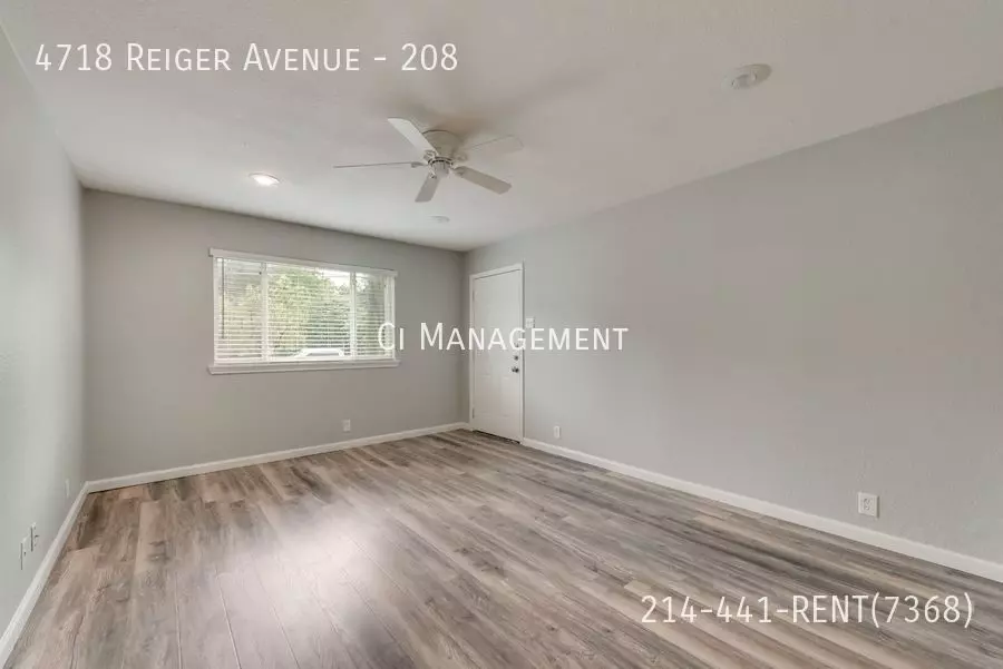 Paragon Apartments photo 2