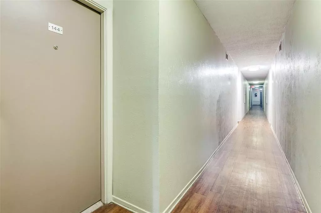 1 Bedroom Condo in Dallas photo 5