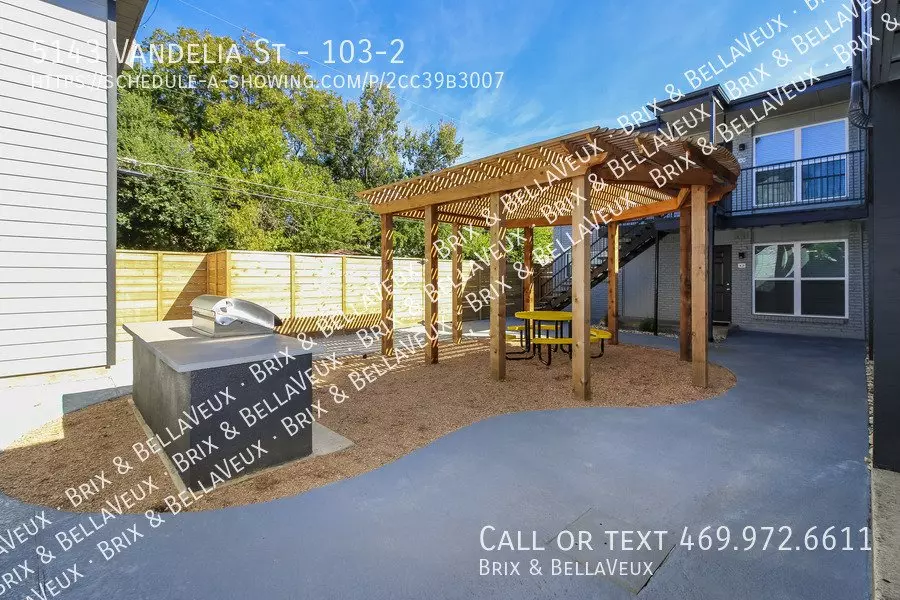 5143 Vandelia Street, Dallas, TX 75235 photo 2