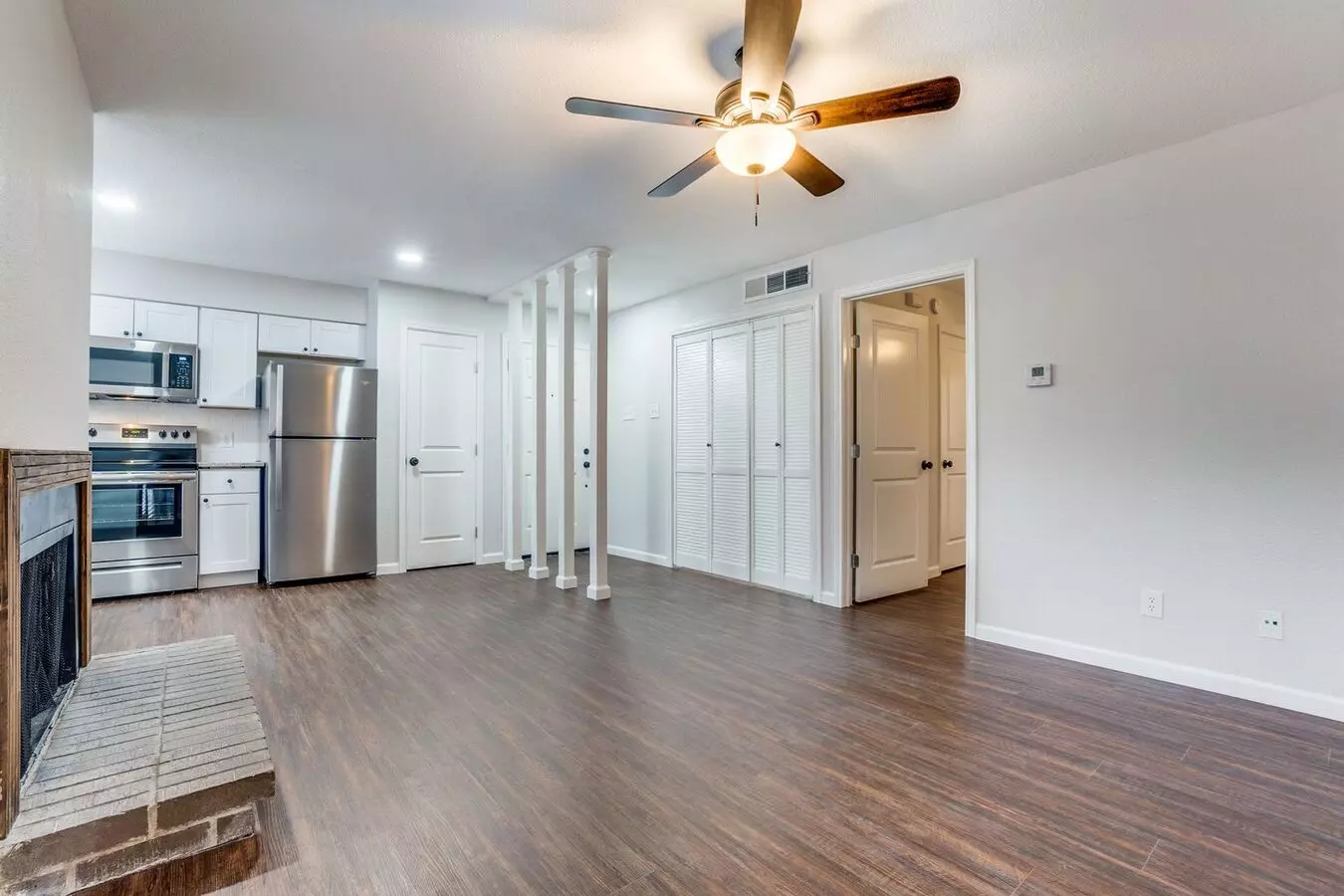 Creekside Condominumums photo 5