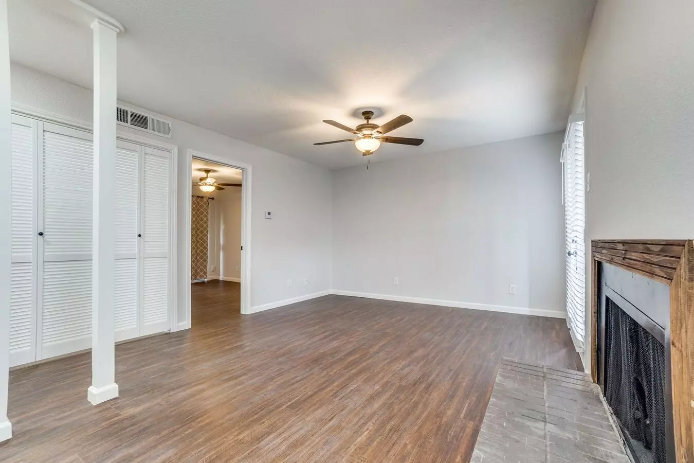 Creekside Condominumums photo 4