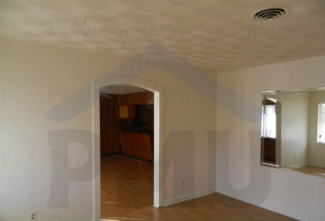 945 Kirnwood Drive, Dallas, TX 75232 photo 4