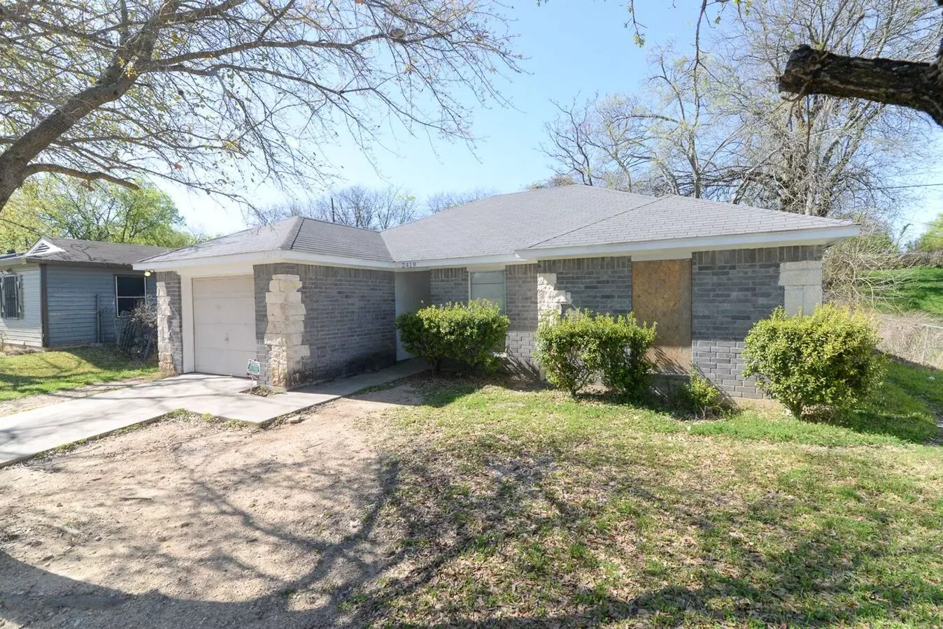 2419 Talco Drive, Dallas, TX 75241 photo 4