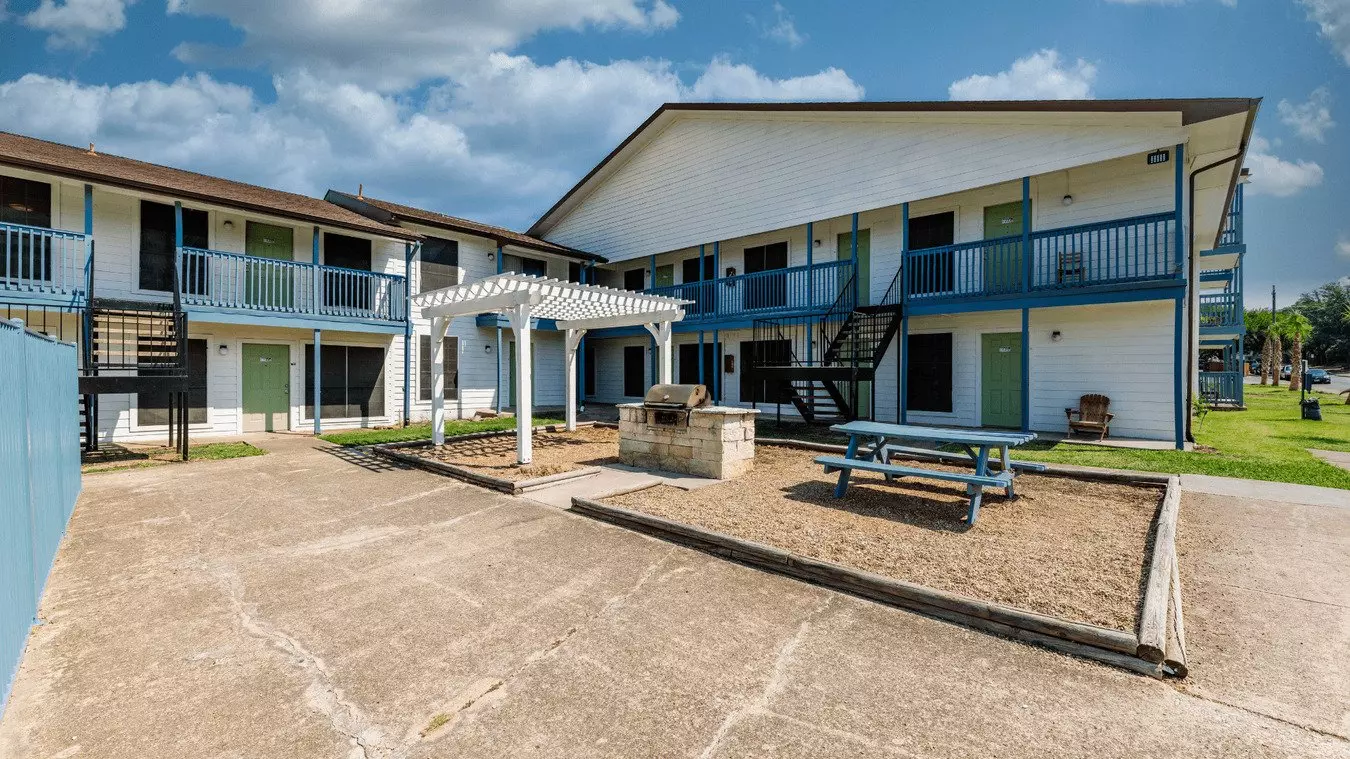 The Milo Apartments photo 4