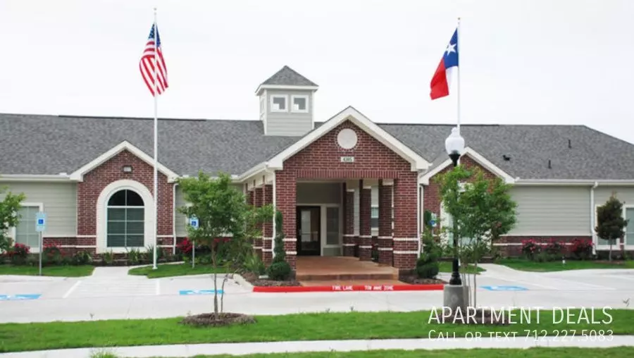 4311 Glenwood Drive, Deer Park, TX 77536 photo 5
