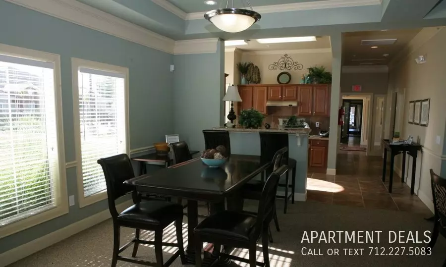 4311 Glenwood Drive, Deer Park, TX 77536 photo 2