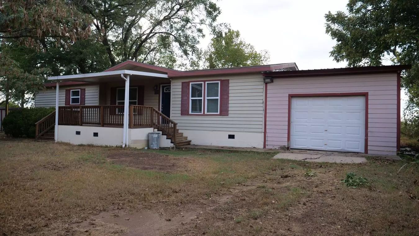 Spacious Rural Retreat photo 3