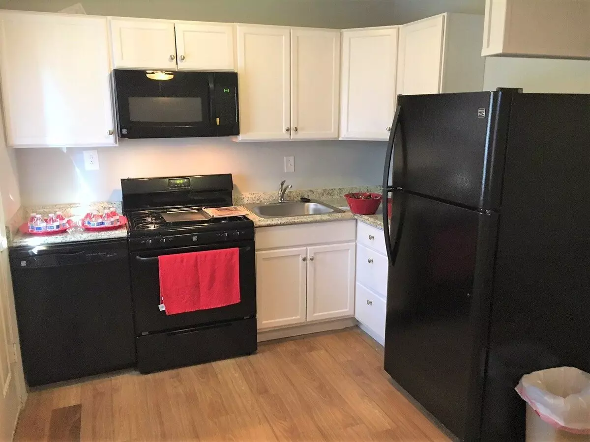 55555Palmwood Place photo 4
