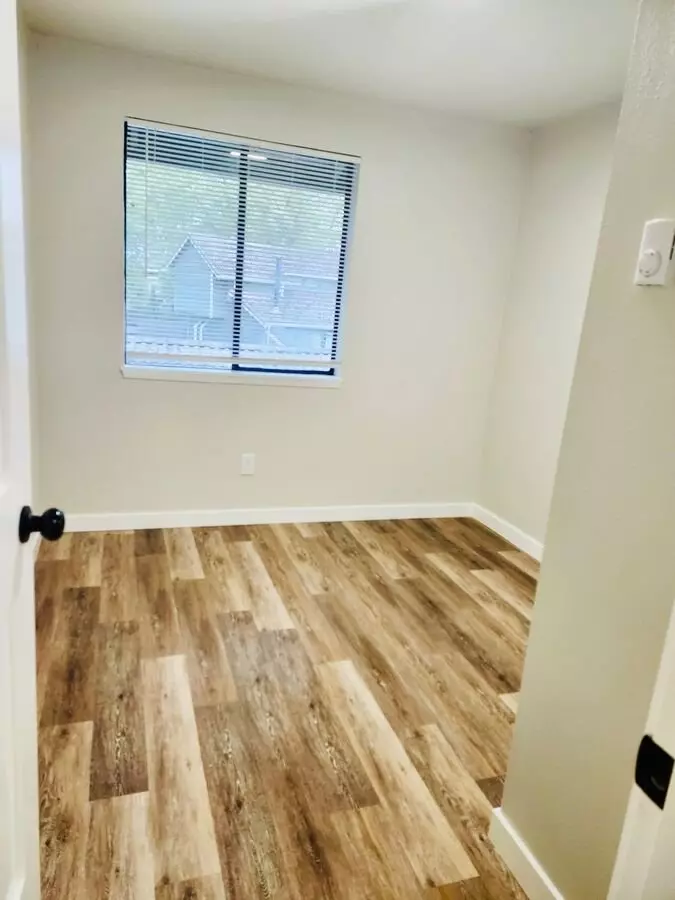 S22 Lake Chalet Park Townhomes photo 5