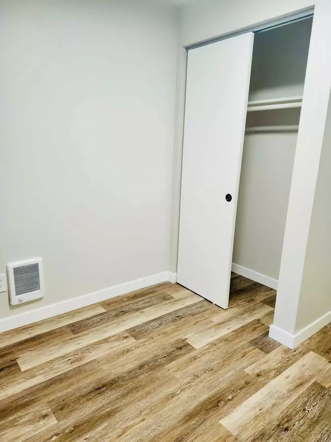 S22 Lake Chalet Park Townhomes photo 4