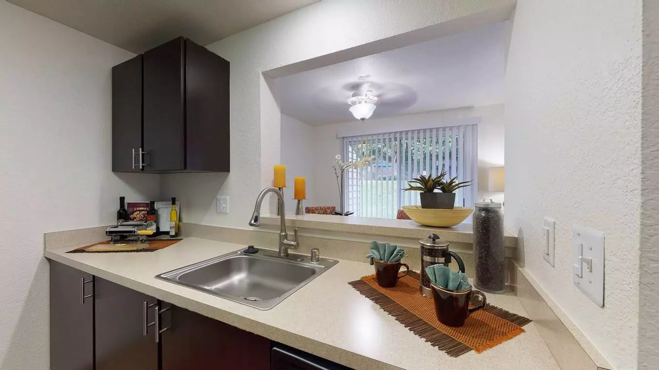 North Creek Apartments photo 3