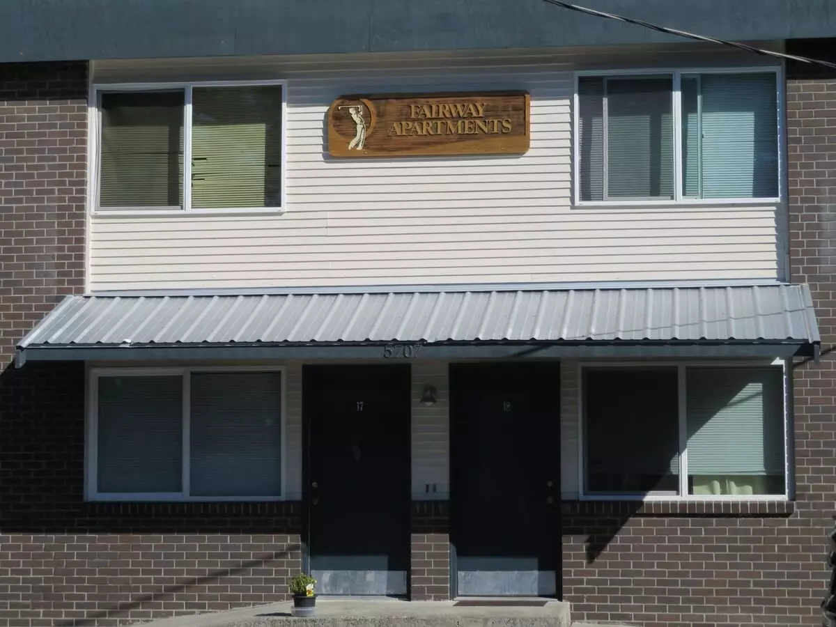 5701 Hwy Pl Everett, WA 98203 photo 2