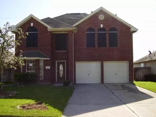 4519 Park Breeze Dr photo 2