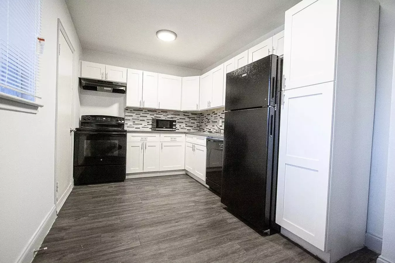 Hanover House Apartments photo 4