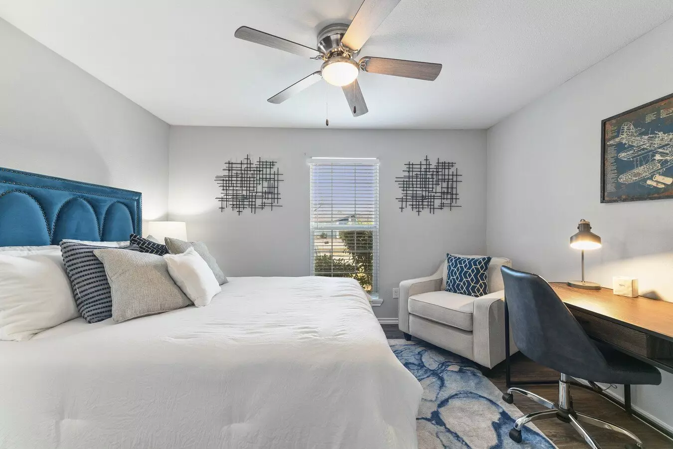 The Broadway Apartment Homes photo 5