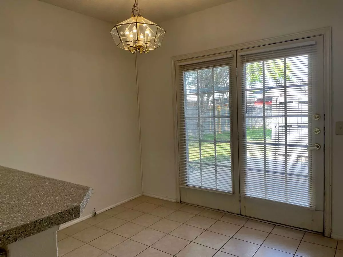 2332 Forestbrook Drive, Garland, TX 75040 photo 3