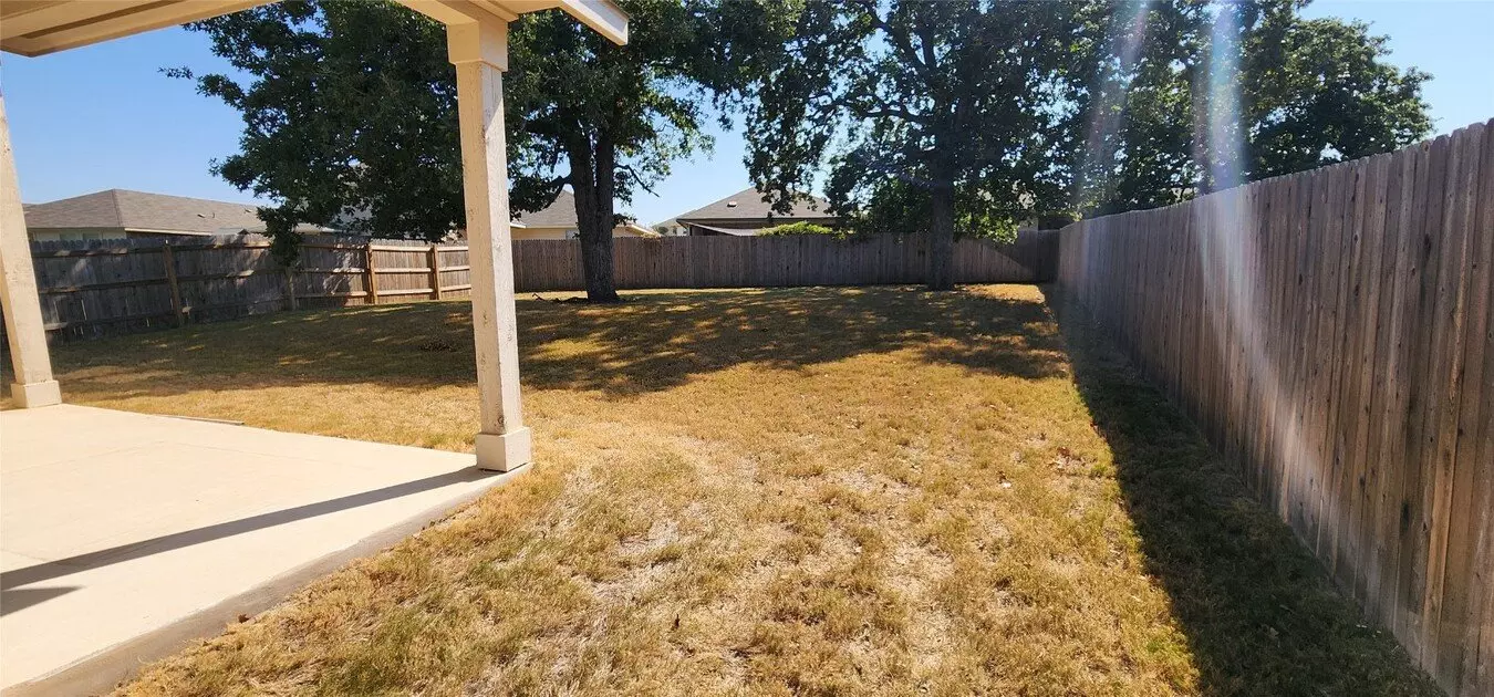 424 Los Olives Ln photo 3