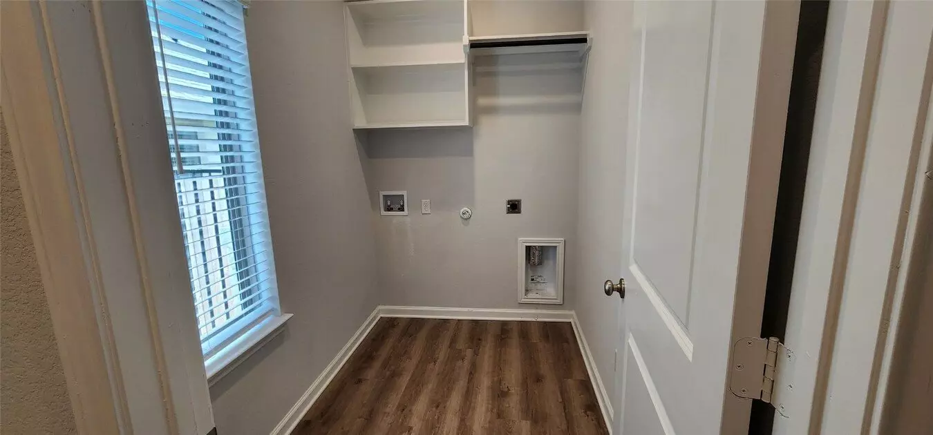 424 Los Olives Ln photo 2