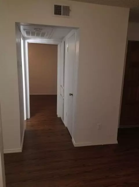 The Woods Apartments photo 3