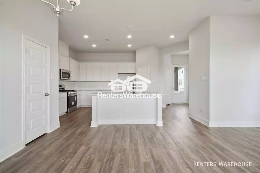 11411 Waterford Spring Trail, Houston, TX 77047 photo 5