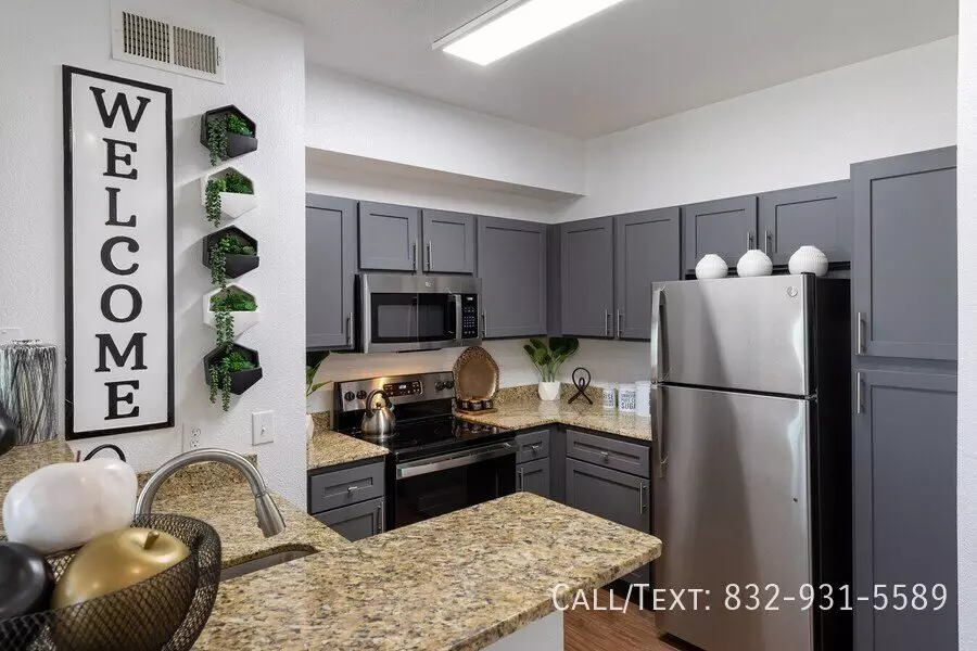 3600 College Park Dr The Woodlands, TX 77384 photo 2