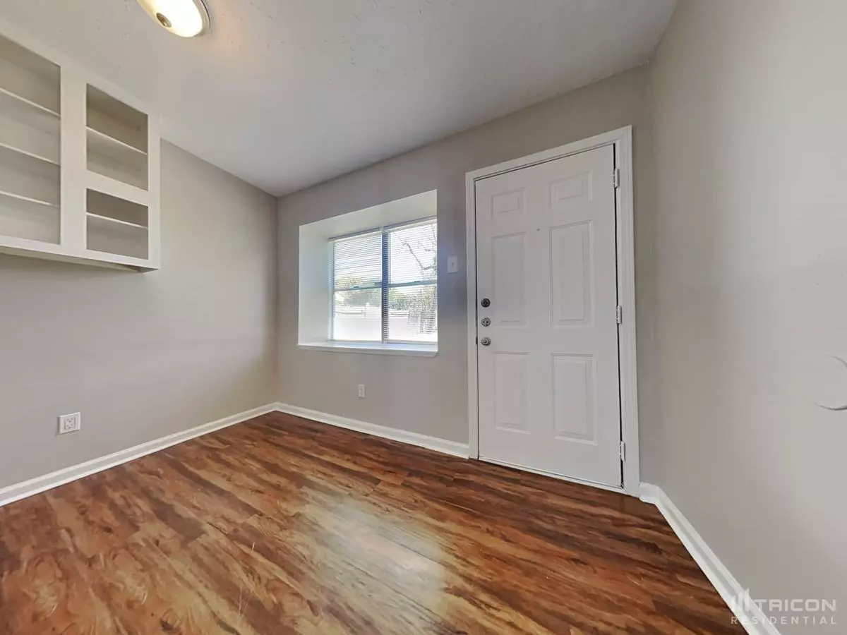 4006 Brandemere Way, Houston, TX 77066 photo 2