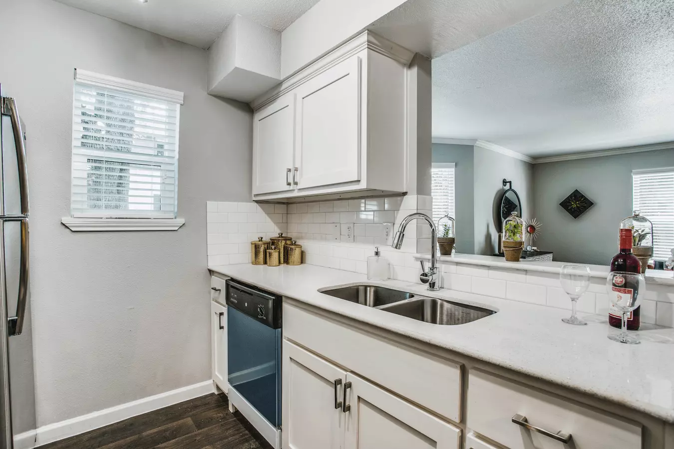 7510 Brompton St Houston, TX 77025 photo 3