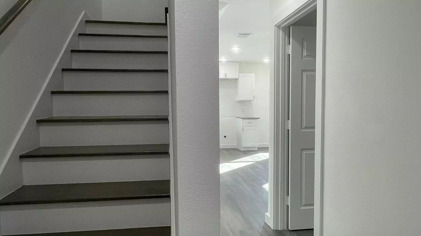 6011 Wedgefield St Houston, TX 77028 photo 2