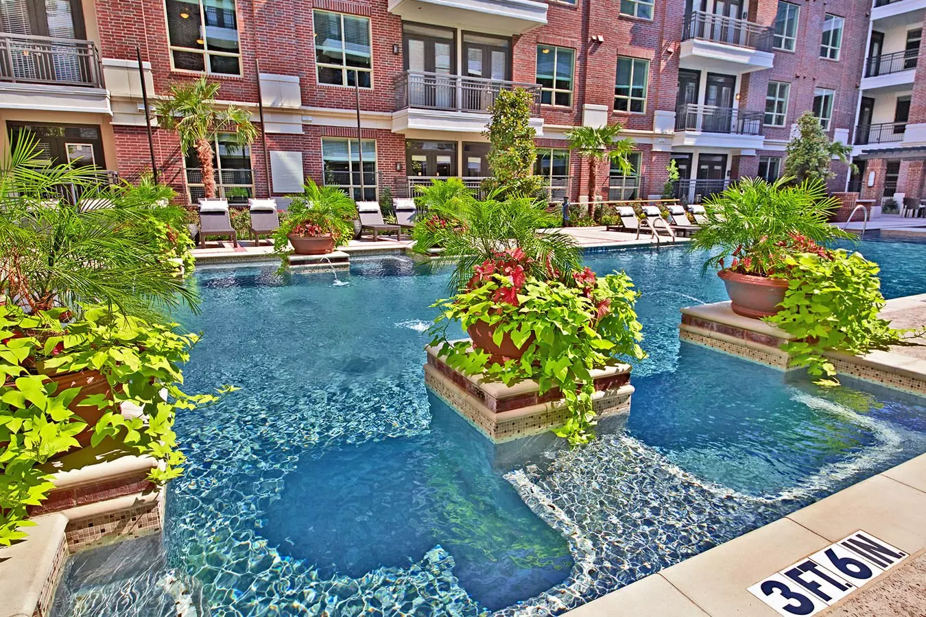 101 Detering Street, Houston, TX 77007 photo 2