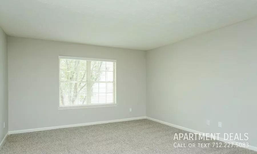 1021 Country Place Drive, Houston, TX 77079 photo 3