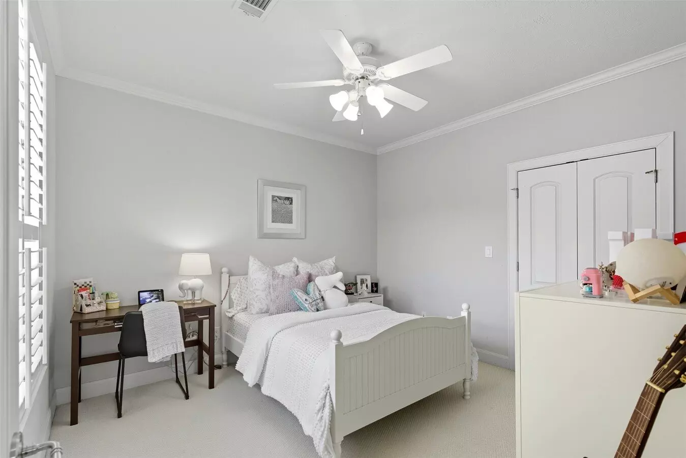 1044 Memorial Village Drive, Houston, TX 77024 photo 4